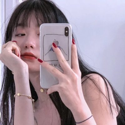 布劳涅森林的女人们